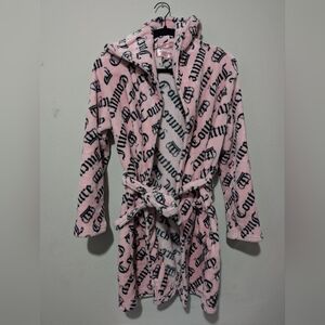 NWOT Juicy Couture  Hooded Robe